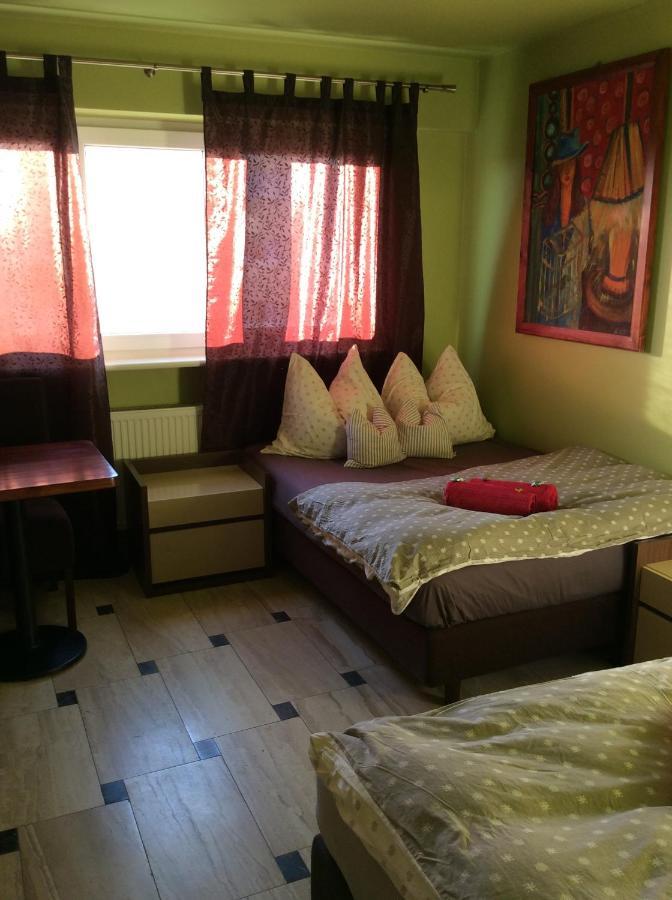 Mika Rooms Raclawicka 144 & Wislicka 3 Studio - Adults Only Warschau Exterior foto