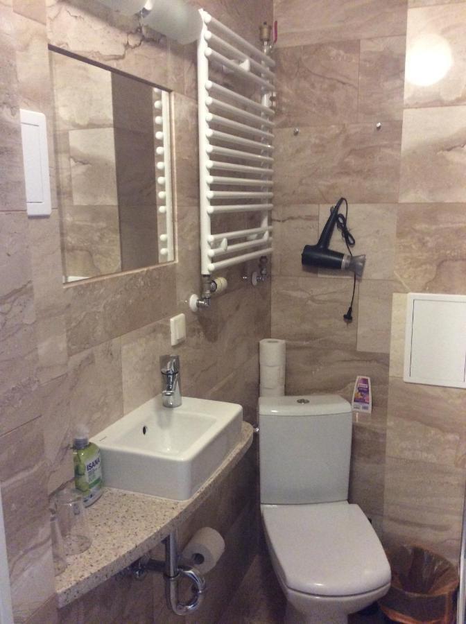 Mika Rooms Raclawicka 144 & Wislicka 3 Studio - Adults Only Warschau Exterior foto