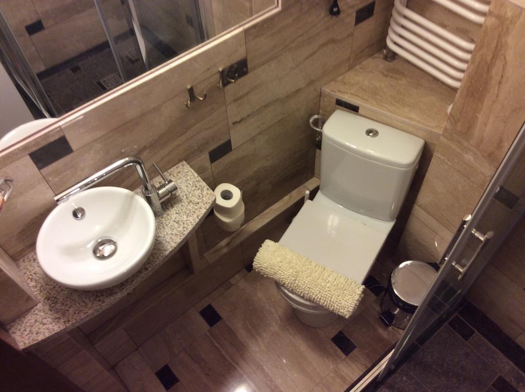 Mika Rooms Raclawicka 144 & Wislicka 3 Studio - Adults Only Warschau Exterior foto
